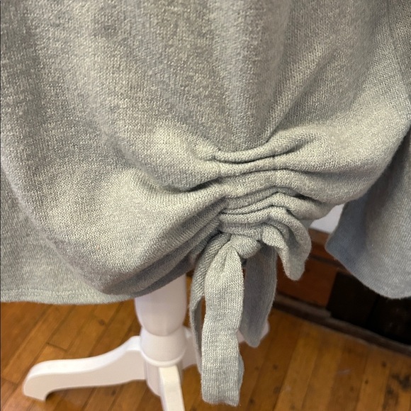 INC International Concepts pale green tie waist sweater Size XL EUC - Picture 3 of 8